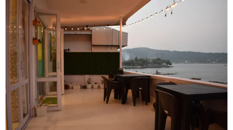 Sea la VIE Andaman Dining/Restaurant