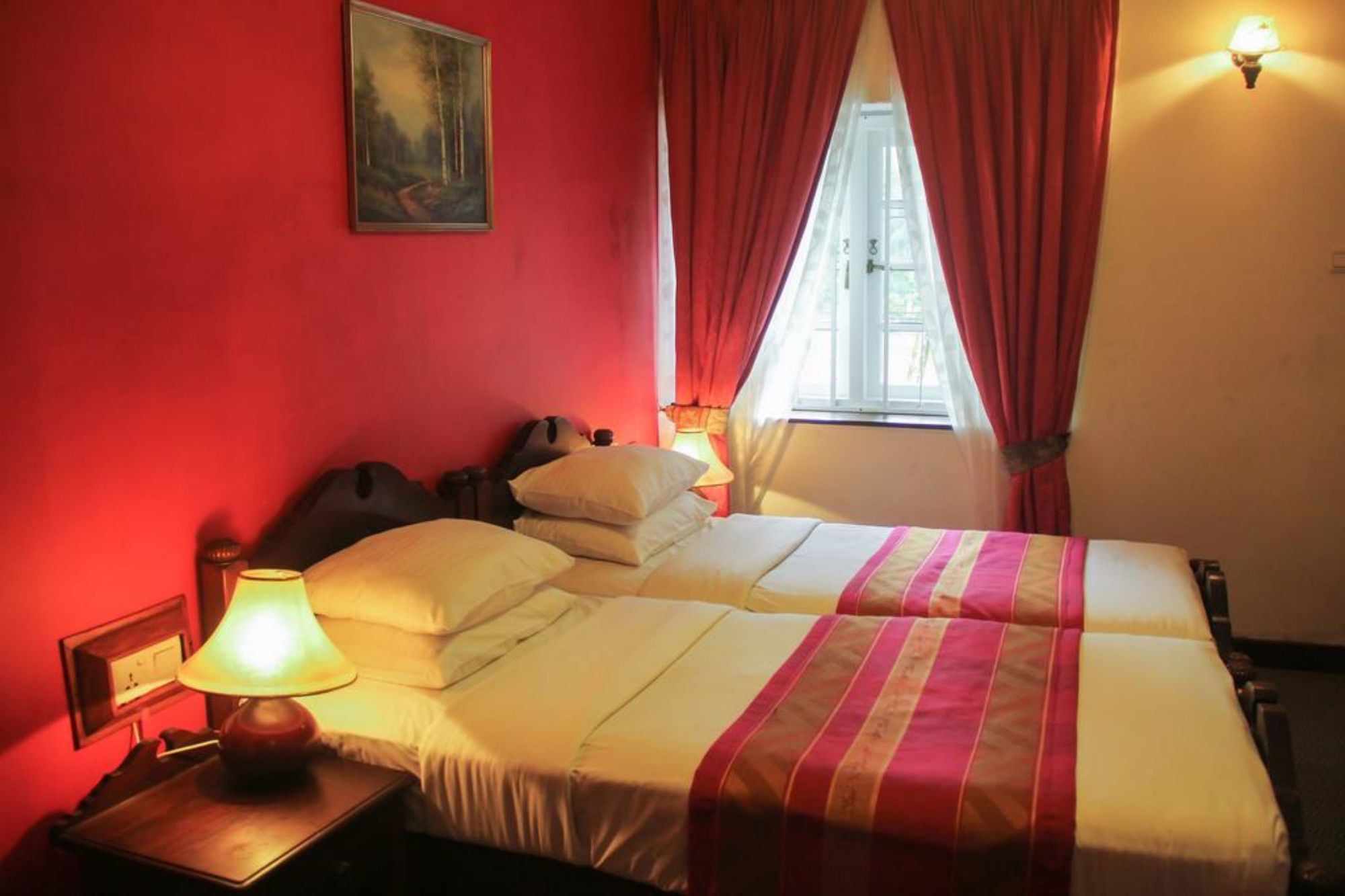 标准间 - 带浴缸