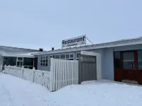 Kanslarinn Hostel Hotele w: 