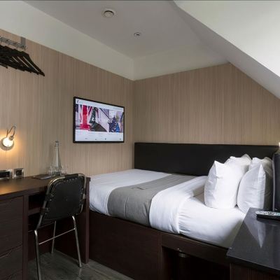 Queen Room The Z Hotel Victoria Promo Code