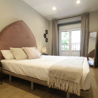 Double Room With Balcony And Shared Bathroom AbraCadabra Suites Promo Code