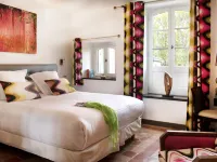 La Ferme Chapouton Hotels in Grignan
