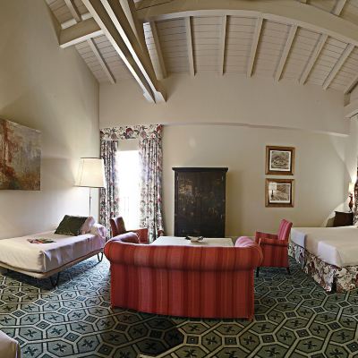 Family Room Palacio Urgoiti Promo Code