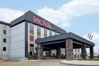 Chateau Nova Yellowknife Hotels in 