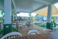 Juness Beach Resort