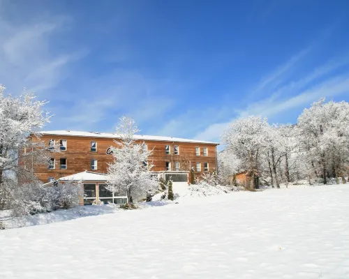 Ax Hôtel Spa & Restaurant Hotels in Chorges