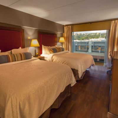 Double Queen Executive Tower Hotel Ithaca Promo Code