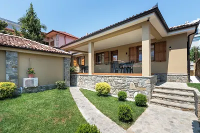 Villa Zoi A Stay to Remember Guesthouse in Elbasan Castle I Via Egnatia I Old Town Các khách sạn ở 