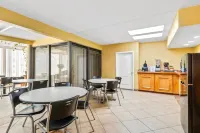 Econo Lodge Del Rio