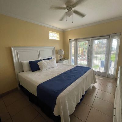 North Cottage, 1 King Bed, Ocean View Coral Sands Inn Promo Code