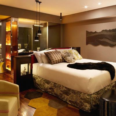 QT Deluxe King Room QT Sydney Promo Code