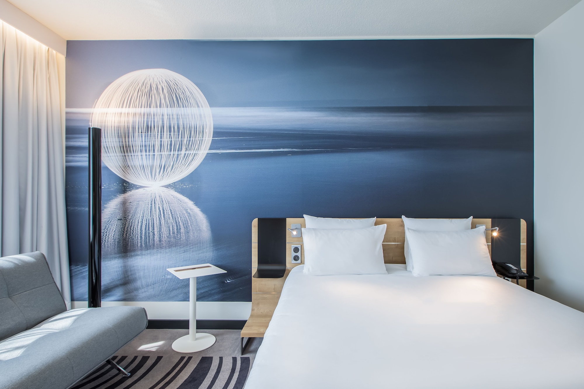 高级双人房带梳化床