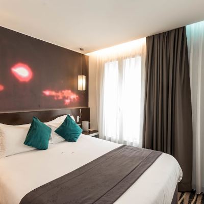 Double Room Hôtel Lumières Montmartre Paris Promo Code