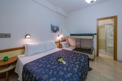 Hotel Sultano Quadruple Room