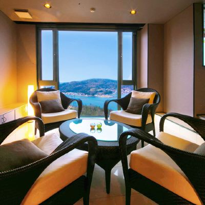 Top-Floor Japanese-Style Room With A Private View 鳥羽ビューホテル花真珠 クーポン