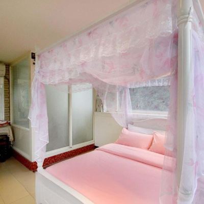 Double Room with Garden View and Shared Bathroom