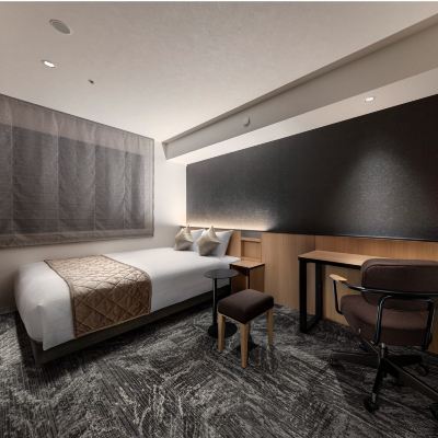 高級大床間 禁菸 大阪梅田芬迪別墅大飯店優惠