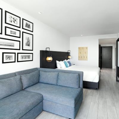 Deluxe Suite with Sea View Wave Resort Promo Code