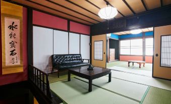 A 150-Year-Old Traditional Japanese House Built by
