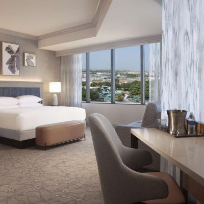 Tower Deluxe King Suite Hilton Anatole Promo Code