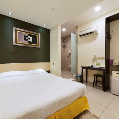 bilik superior tanpa tingkap(katil queen) Kupon One Avenue Hotel, PJ