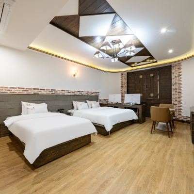 Premium Twin 2Pc (VIP Type, Netflix In All Room) Cheongju Pasta 쿠폰
