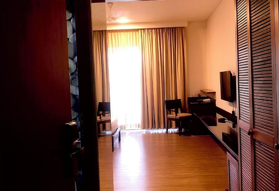 俱乐部双床房， 2 张单人床