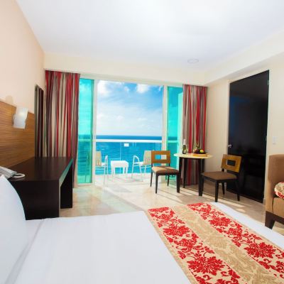 Romantic Room, 1 King Bed, Balcony, Oceanfront Krystal Cancun Promo Code