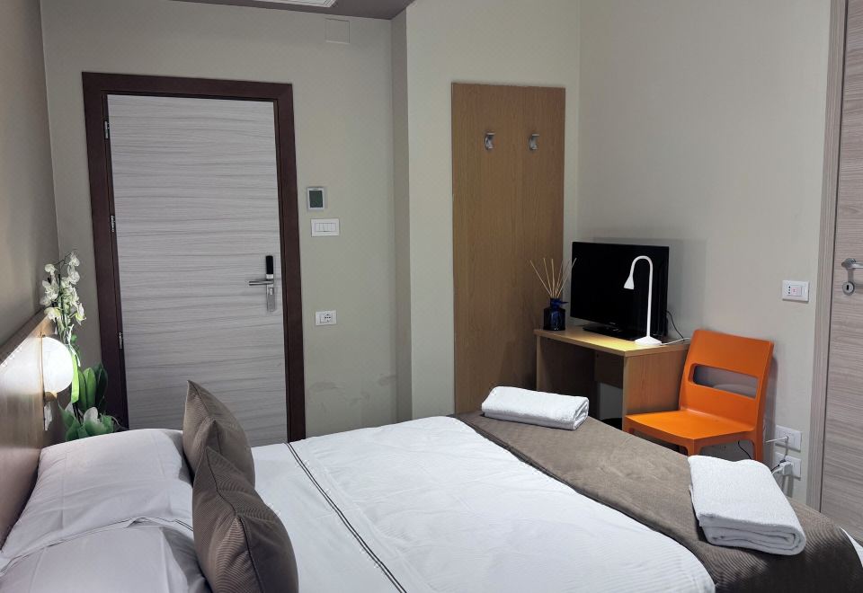 Hotel La MagioneEconomy Single Room