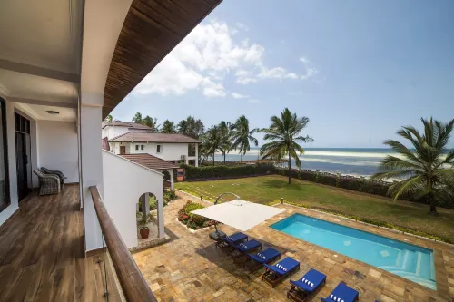 Kena Beach Villas