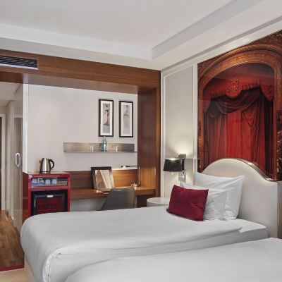 Deluxe Room Titanic Gendarmenmarkt Berlin Promo Code