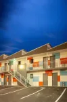 Kingston Hotel