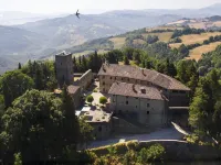 Castello di Petroia Dimora d'Epoca Hotels in Gubbio