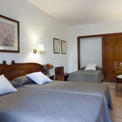 Triple Room Gaudi Hotel Promo Code