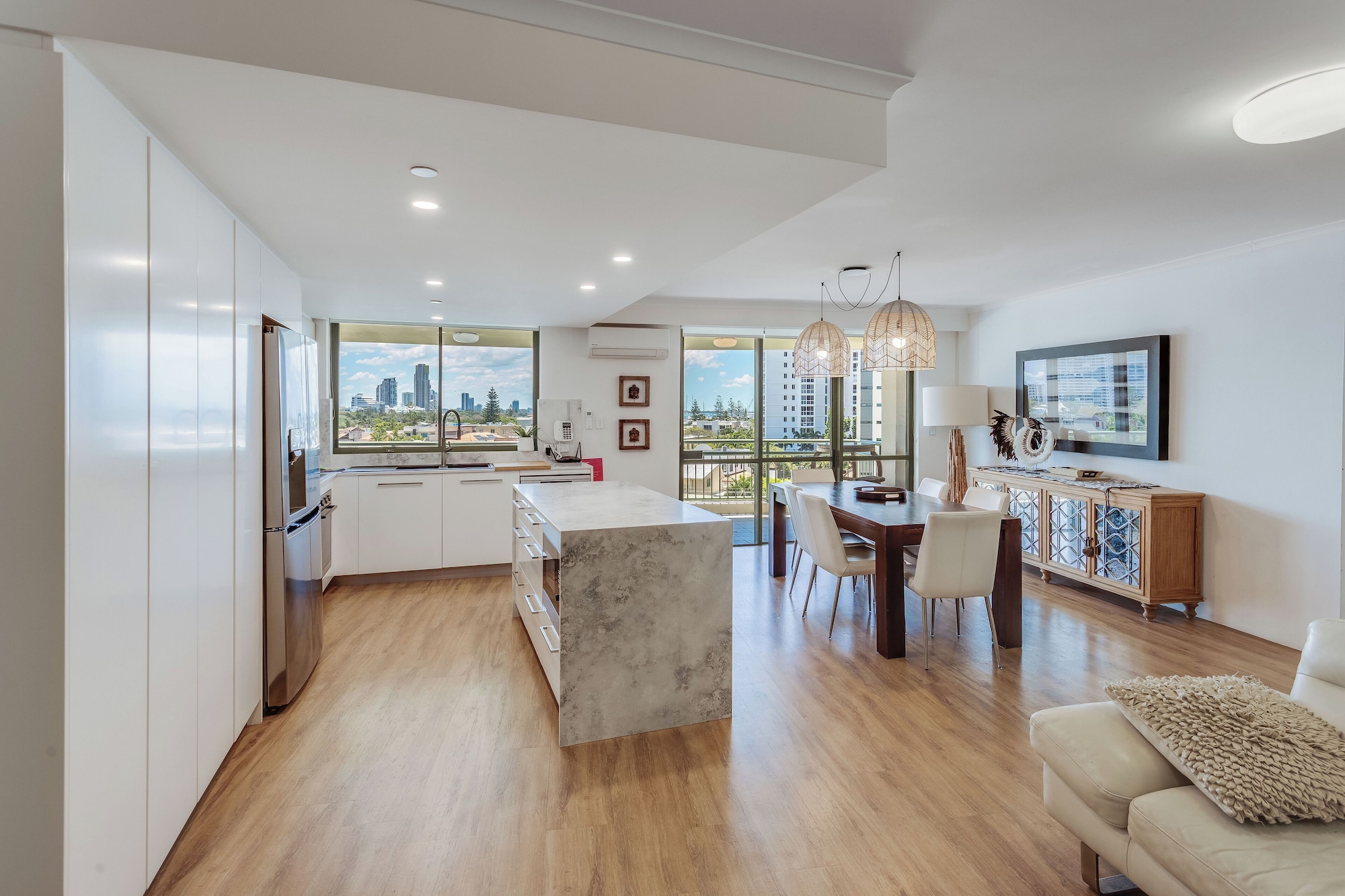 豪华两卧室公寓