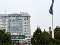 B&B HOTEL Tychy Hotels in 