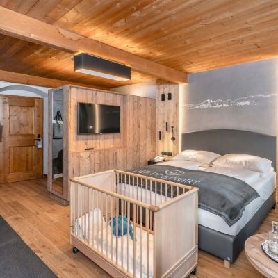 Family Room Hotel Postwirt Promo Code