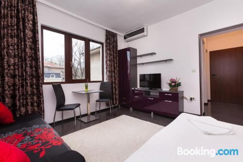 经济型三人房 共用浴室