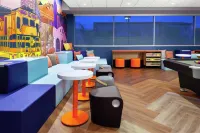 Tru by Hilton Gilbert Phoenix