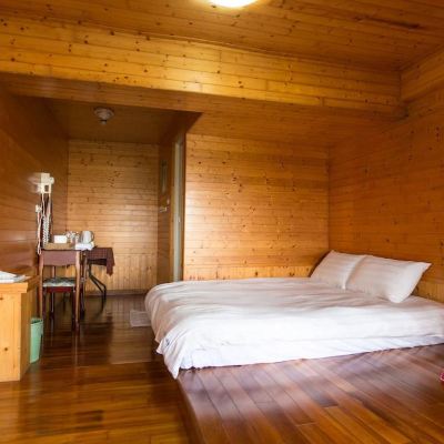 溫馨雙人房 南投清境西雅圖璀璨雙城民宿優惠