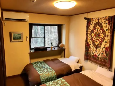 Garden Villa Hotel di 