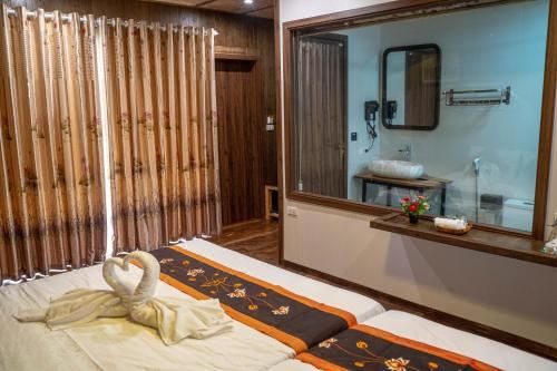 8床混合宿舍（床位）