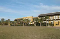 Brisas del Lago Apart y Hotel โรงแรมใน