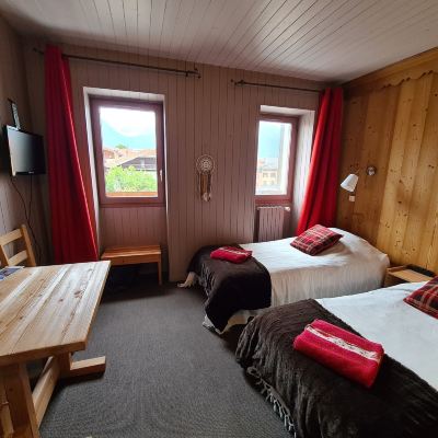 Classic Twin Room, 2 Twin Beds Hôtel Restaurant l'Adray Promo Code