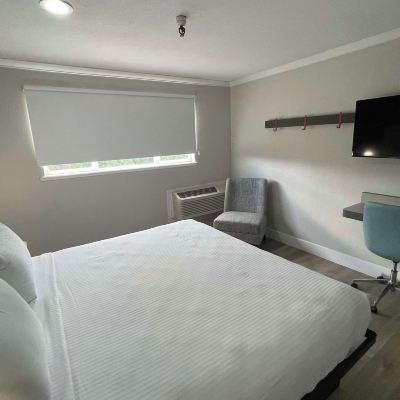 套房， 2 張大床， 無煙房， 廚房 羅伊套房酒店 - 薩克拉門託市中心優惠