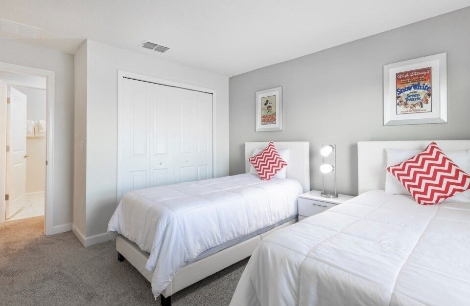 四卧室联体别墅