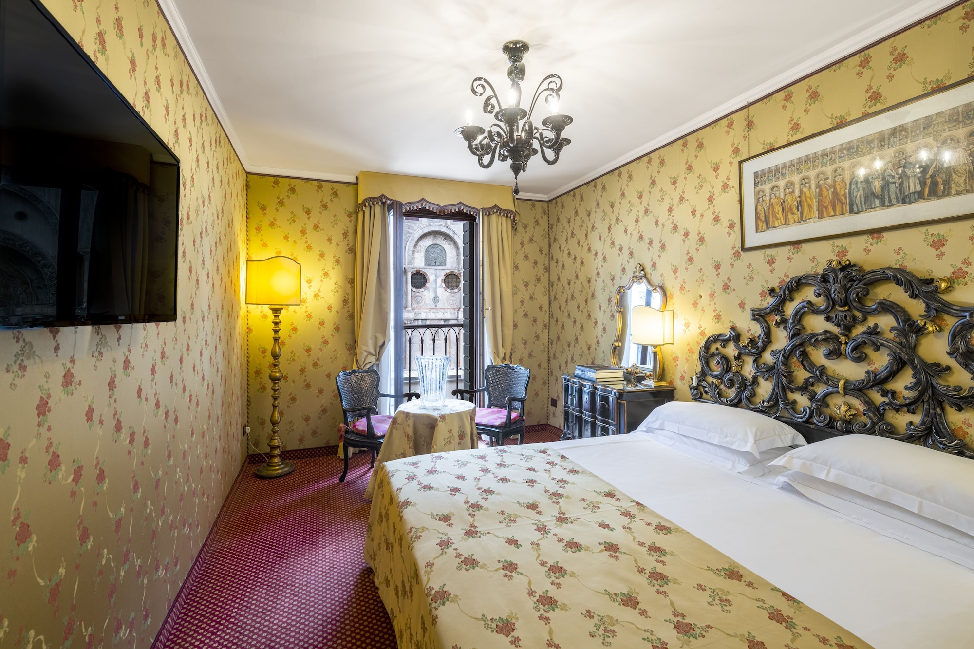 初级套房（圣马克景观）