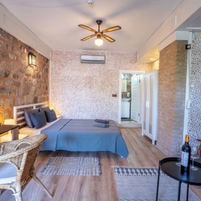 Deluxe Double Room Attalos Suites Hotel Promo Code
