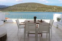 Grand Bleu Apartments & Villas
