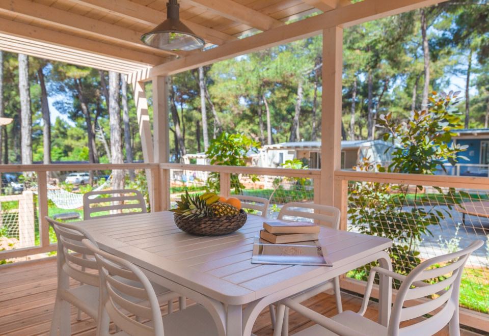 4+2人海洋家庭房